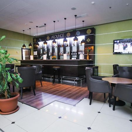Chagala Ural Residence Atyraū Екстериор снимка